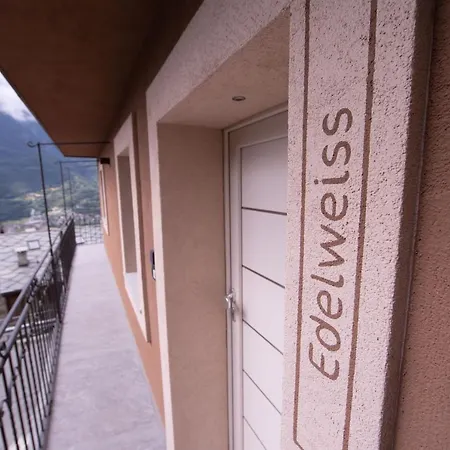 Bhotanica - Ospitalita E Natura * Αόστα